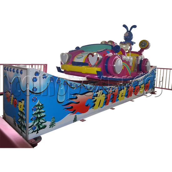 Flying Skiing Car Adventure Park Ride (9 players) 34246