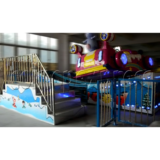 Flying Skiing Car Adventure Park Ride (9 players) 34249