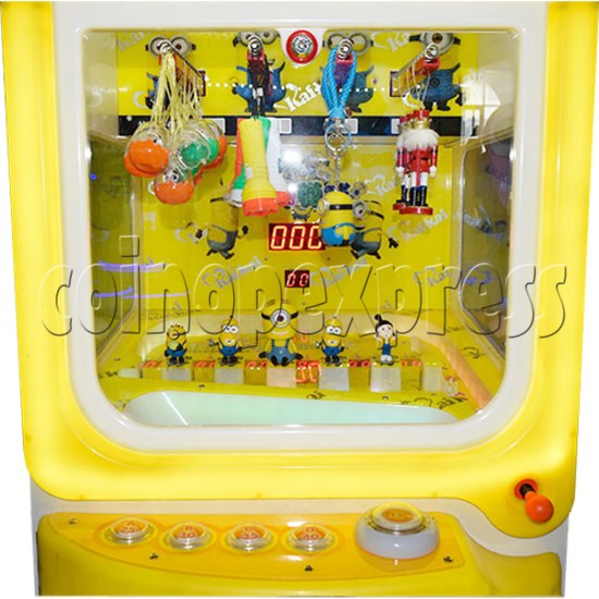 Little Yellow Man Pull Rod Type Prize Machine  36159