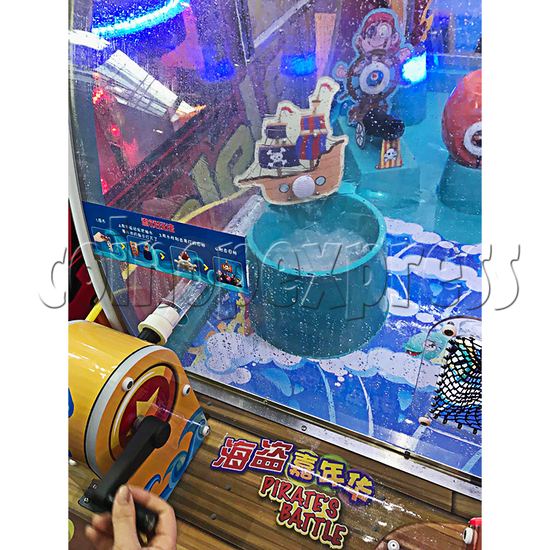 Pirate Battle Water Shooter Game Machine With Hand Water Wheel Control 36808
