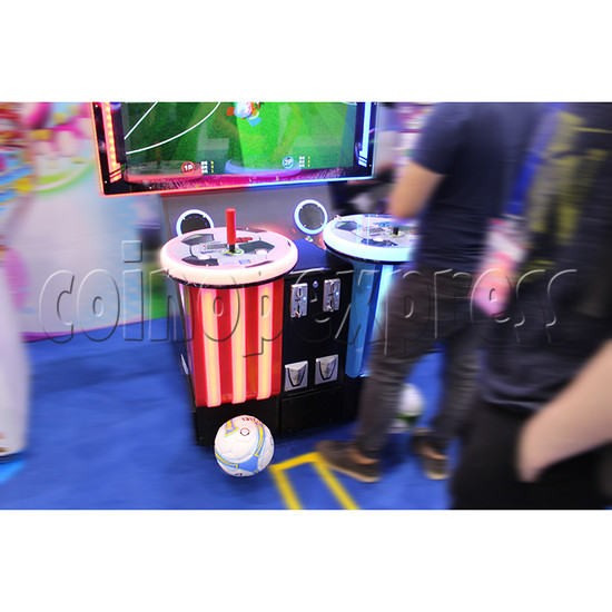 Fantasy Soccer Sport Arcade Machine 2 Players - play view 2