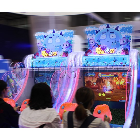 Water Fantasy Ticket Redemption Arcade Machine - play view