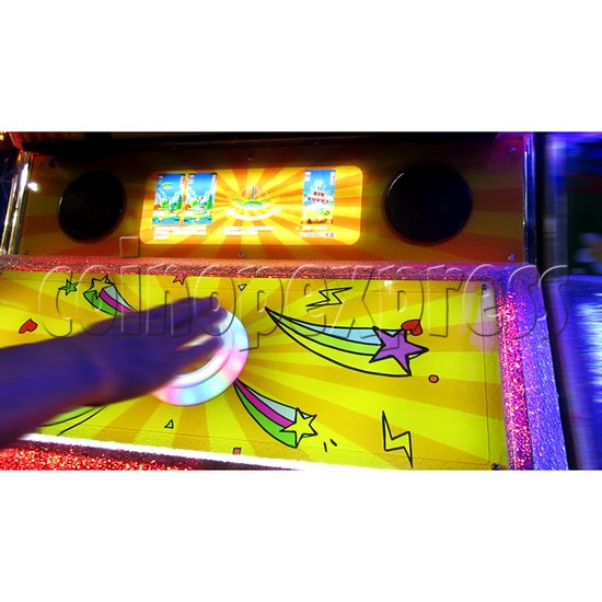 Ring Tossing Ticket Redemption Arcade Machine - play view 2