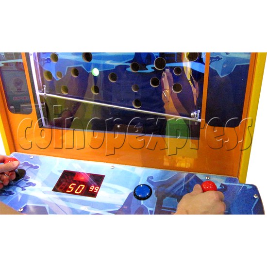 The Monkey King Mechanical Action Ticket Redemption Arcade Machine - play view