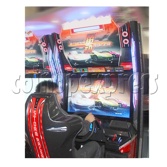 Storm Racer Arcade Video Racing Game Machine - gameplay 1