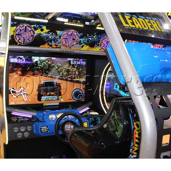 Nitro Trucks Racing Game Machine - screen