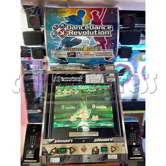 Dance Dance Revolution A20 Music Video Game Machine screen display