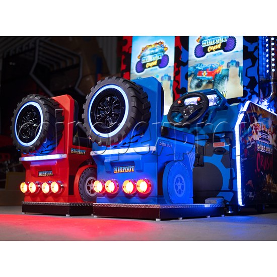 Big Foot Crush Driving Machine (Twin Seat) seat