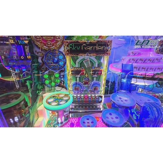 Sky Garden Ticket Redemption Machine (2 Players) playfield 1