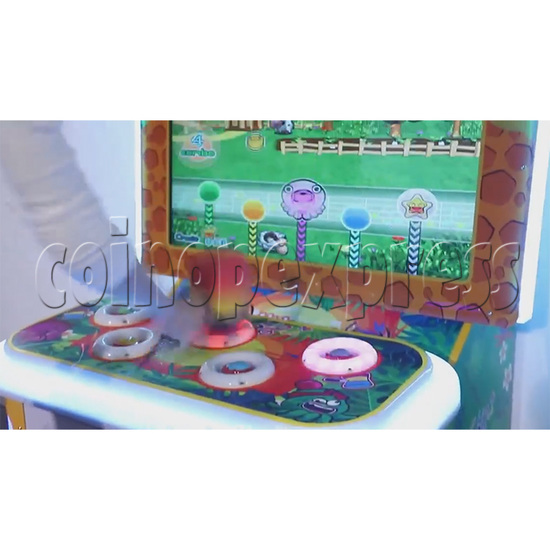 Little Musician Hammer Game Machine play view 1