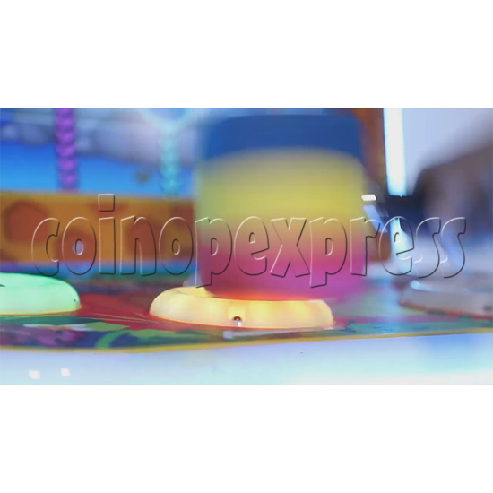 Little Musician Hammer Game Machine play view 2